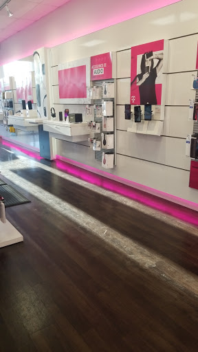 T-Mobile image