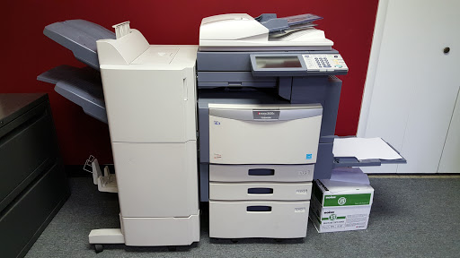 Print Shop «Metro Detroit Printing & Signs», reviews and photos, 12892 Farmington Rd, Livonia, MI 48150, USA