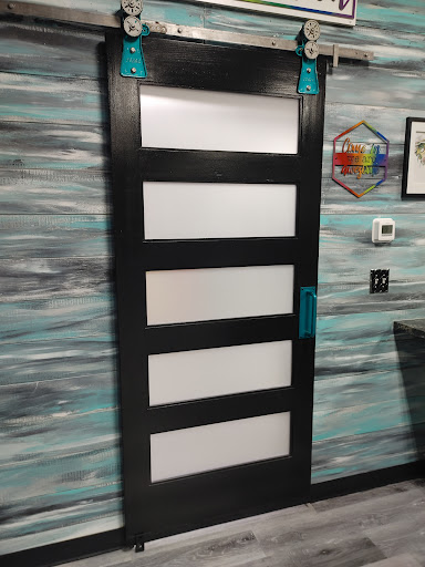 Tattoo Shop «Skin Worthy Tattoo», reviews and photos, 1601 6th St SW, Cedar Rapids, IA 52404, USA