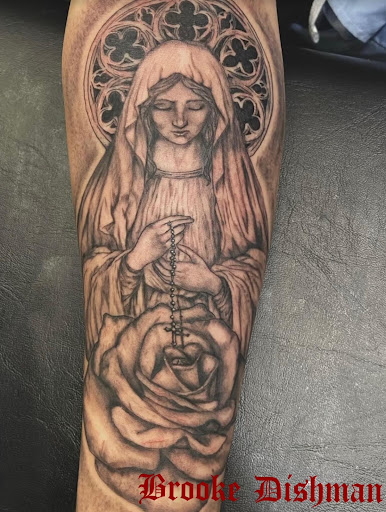 Explore infinity couple tattoo ideas, creative tattoo ideas in Bristol, available at Utopia Tattoo, Piercing and PMU