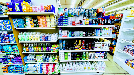 Grocery Store «Lake Village Market», reviews and photos, 904 Johnson Ave, Ronkonkoma, NY 11779, USA