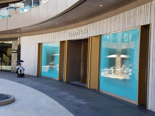 Jewelry Store «Tiffany & Co.», reviews and photos, 395 Santa Monica Blvd, Santa Monica, CA 90401, USA