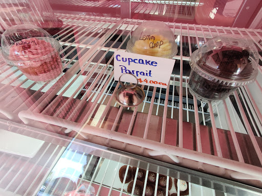 Bakery «Smallcakes Memorial», reviews and photos, 1531 Eldridge Pkwy #130, Houston, TX 77077, USA