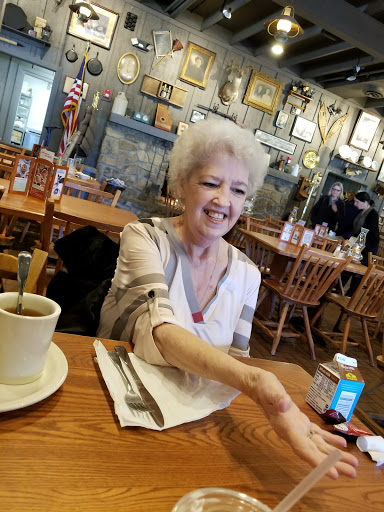 American Restaurant «Cracker Barrel Old Country Store», reviews and photos, 2003 Eatonton Rd, Madison, GA 30650, USA