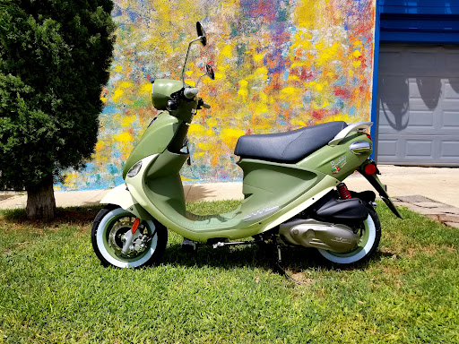 Motor Scooter Dealer «Blitz Moped», reviews and photos, 2924 Main St #102, Dallas, TX 75226, USA