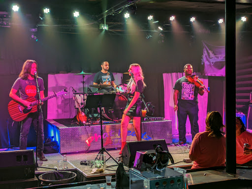 Bar «Phat Headz», reviews and photos, 420 N Clay St, Green Bay, WI 54301, USA