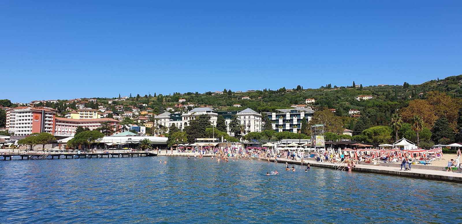 Foto van Portoroz Beach met hoog niveau van netheid