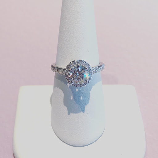 Jeweler «J. Albert Johnson Jewelers», reviews and photos, 1957 Black Rock Turnpike, Fairfield, CT 06825, USA