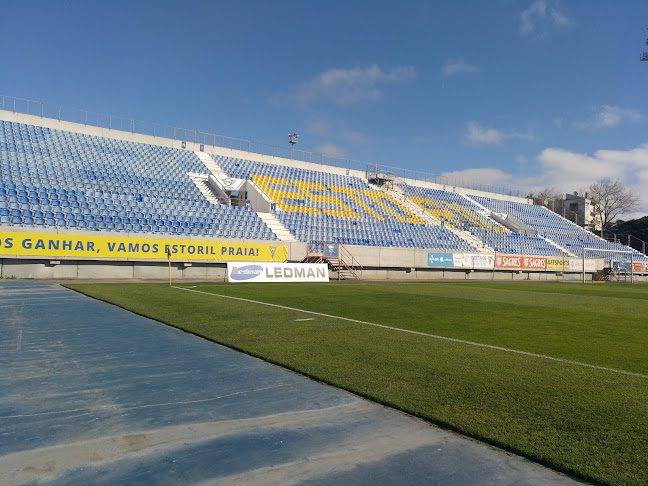 Stadium António Coimbra da Mota - Campo de futebol