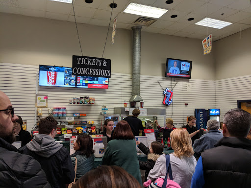 Movie Theater «Theatres of Georgetown», reviews and photos, 401 Outlet Center Dr #175, Georgetown, KY 40324, USA