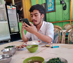 Rumah Makan Simpang 3 Masakan Manado photo