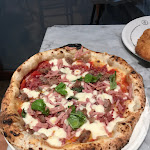 Photo n°5 de l'avis de Bijoux-A. fait le 17/11/2019 à 15:04 sur le  Pizzeria Concettina ai Tre Santi à Naples