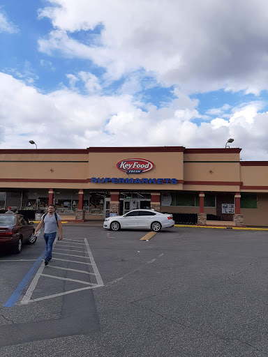 Grocery Store «Bravo Supermarkets», reviews and photos, 519 S Orange Blossom Trail, Apopka, FL 32703, USA