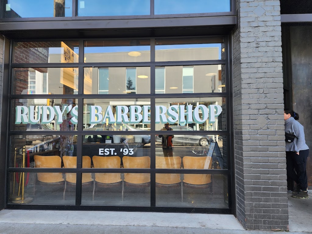 Rudy's Barbershop 97211