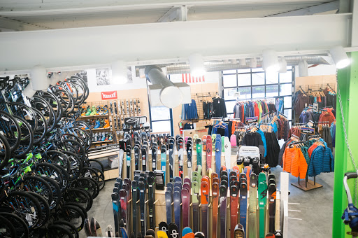Ski Shop «Allspeed Cyclery & Snow», reviews and photos, 127 Marginal Way, Portland, ME 04101, USA