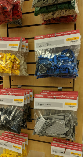 Book Store «Half Price Books», reviews and photos, 1328 Butterfield Rd, Downers Grove, IL 60515, USA