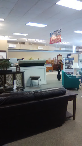 Furniture Store «Badcock Home Furniture &more», reviews and photos, 1610 US-1, Vero Beach, FL 32960, USA