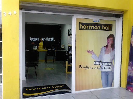 Harmon Hall Condesa