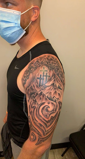 Tattoo Shop «Diamond Thieves Body Piercing and Tattoo», reviews and photos, 1060 Patton Ave, Asheville, NC 28806, USA