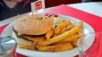 Hamburger du Restaurant Pepper-Grill Saint Ouen l'Aumône à Saint-Ouen-l'Aumône - n°18
