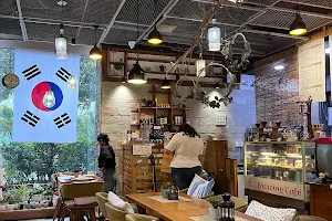 L-Brewing Cafe image