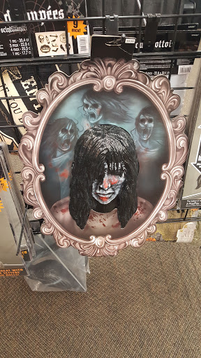 Sporting Goods Store «Big 5 Sporting Goods», reviews and photos, 1746 W Olive Ave, Merced, CA 95348, USA