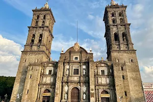 Catedral de Puebla image