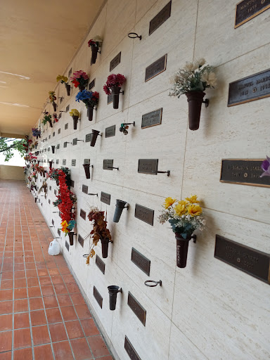 Funeral Home «Vista Memorial Gardens», reviews and photos, 14200 NW 57th Ave, Miami Lakes, FL 33014, USA