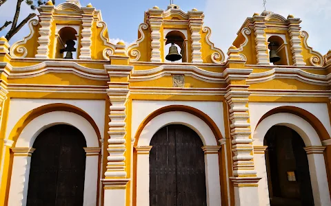 El Calvario Church image