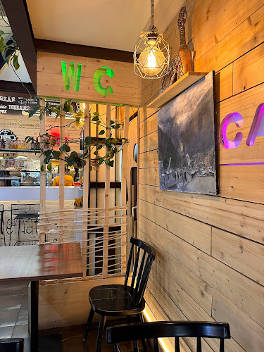 Bon Dia - Andorra la Vella