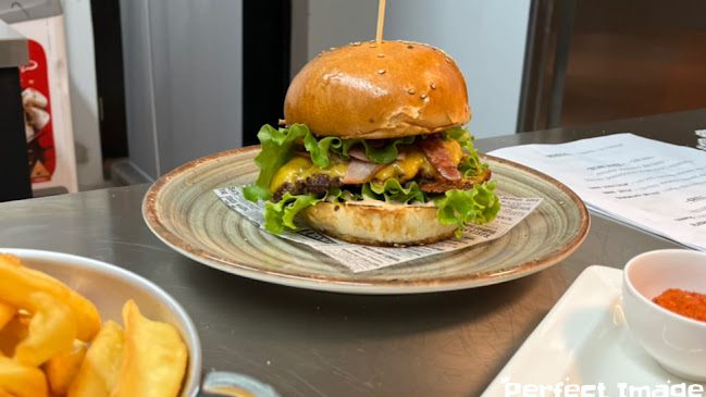 Recenzije Grill and Burger Big blue u Umag - Restoran