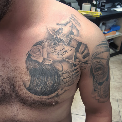 Explore pittsburgh steelers tattoo ideas, creative tattoo ideas in Pittsburg, available at Delta Art & Tattoo