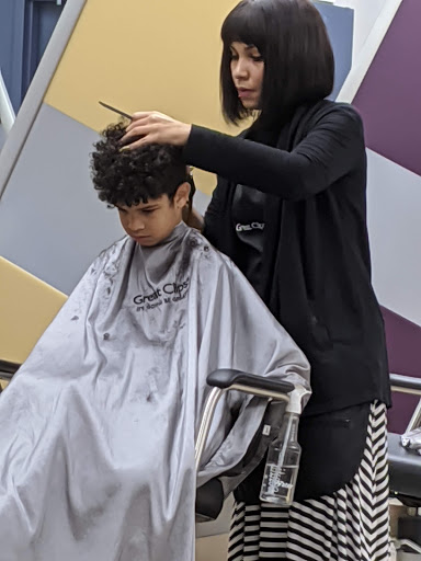 Hair Salon «Great Clips», reviews and photos, 6512 York Rd, Parma Heights, OH 44130, USA