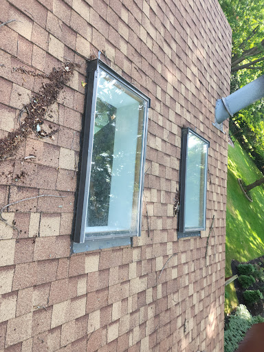 Roofing Contractor «AVA Roofing, Niagara County», reviews and photos, 672 Niagara Falls Blvd, North Tonawanda, NY 14120, USA