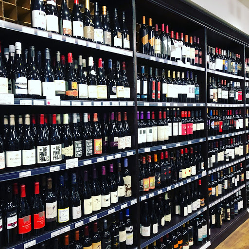 Wine Store «Bedford Wine & Liquor», reviews and photos, 308 Bedford Ave, Bellmore, NY 11710, USA