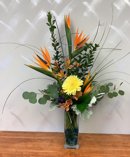 Florist «Up-Towne Flowers & Gift Shoppe», reviews and photos, 2145 W Dublin Granville Rd, Worthington, OH 43085, USA