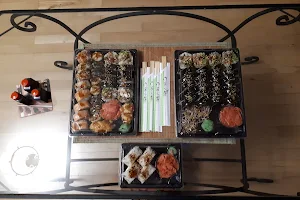 Namazu Sushi image