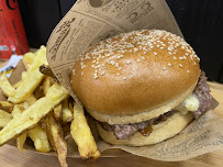 Plats et boissons du Restaurant de hamburgers French Toque à Paris - n°14