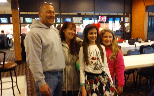 Bowling Alley «Avon North Hill Lanes», reviews and photos, 150 W Tienken Rd, Rochester Hills, MI 48306, USA