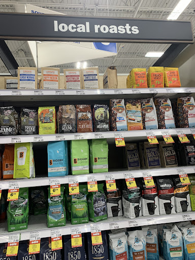 Grocery Store «Meijer», reviews and photos, 13000 Middlebelt Rd, Livonia, MI 48150, USA