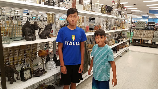 Clothing Store «Ross Dress for Less», reviews and photos, 380 Marketplace Blvd, Hamilton Township, NJ 08691, USA