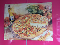 Plats et boissons du Pizzeria Dinapoli à Villeparisis - n°5