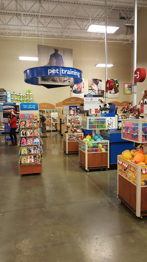 Pet Supply Store «PetSmart», reviews and photos, 104 TX-332, Lake Jackson, TX 77566, USA