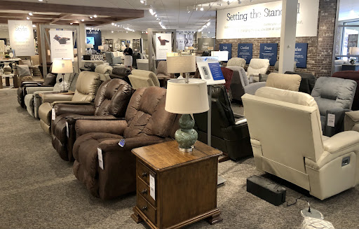 Furniture Store «La-Z-Boy Furniture Galleries», reviews and photos, 9605 Kingston Pike, Knoxville, TN 37922, USA