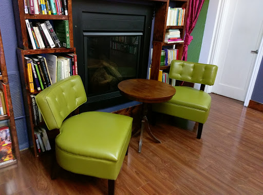 Used Book Store «Bumbershoot Books», reviews and photos, 639 SW 152nd St, Burien, WA 98166, USA