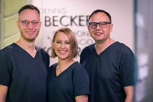 Zahnarztpraxis Dennis Becker, Dr. Simone und Dr. Patricio Koberg image