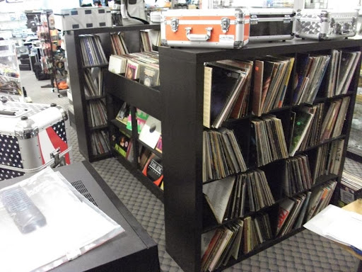 Electronics Store «Quality Electronics», reviews and photos, 7761 California Route 2, West Hollywood, CA 90046, USA