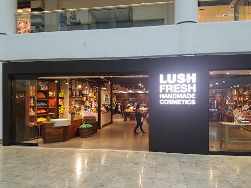 Cosmetics Store «Lush Cosmetics», reviews and photos, 7014 E Camelback Rd, Scottsdale, AZ 85251, USA