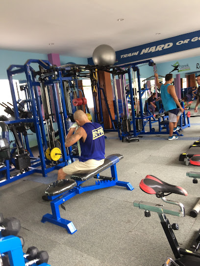 Fizeek Fitness - Tejero M. J. Cuenco cor A. Bonifa - 8W24+2FQ, Cebu City, 6000 Cebu, Philippines
