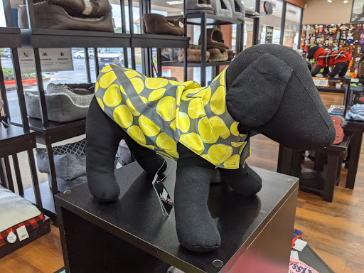 Pet Store «Pet Valu», reviews and photos, 1016 Beards Hill Rd, Aberdeen, MD 21001, USA